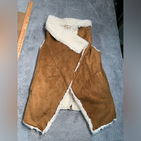 Show Me Your MuMu Jackets & Blazers - Mumu mellow vagabon best camel Sherpa brown small